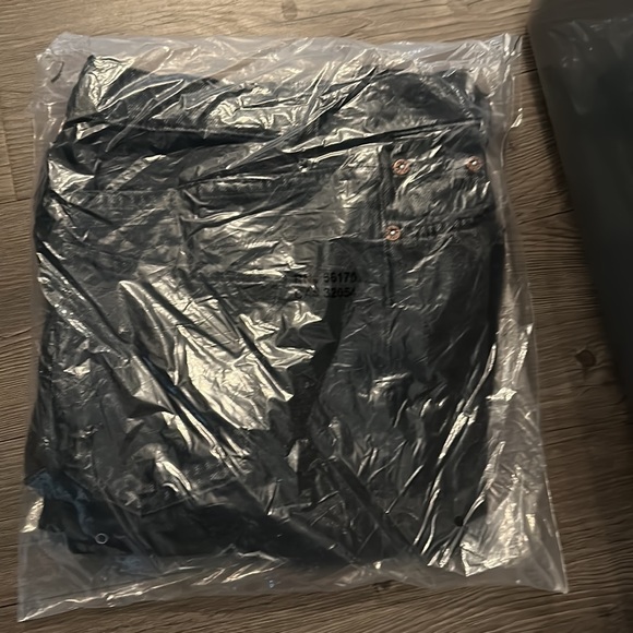 Free People Long Lines Slit Front High Rise Straight Leg Jeans in Black. - Picture 2 of 2